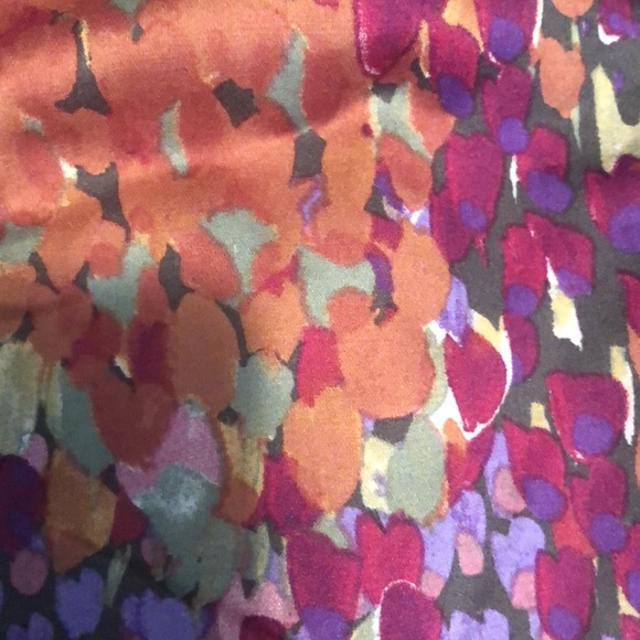 Forever 21 multi colored skirt with lining - Picture 7 of 7